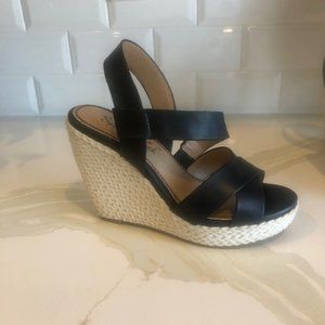 Splendid black strap wedges